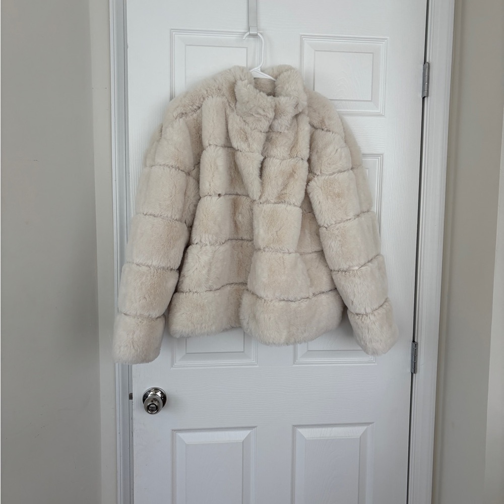 Chic Faux Fur Coat